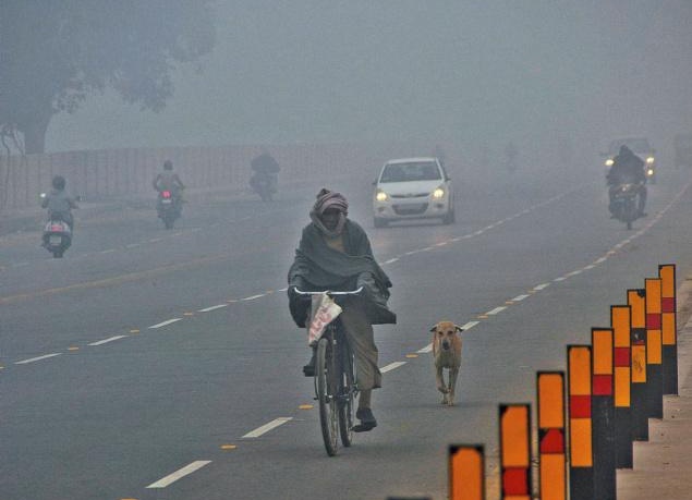 Bone chilling temperature in Lucknow, minimum records 2.5 degrees Celsius | Skymet Weather Services