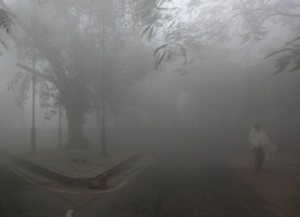 Foggiest December In Delhi