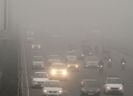 Dense fog returns to North India