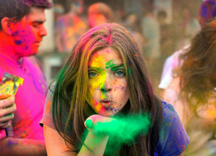 Home Remedies To Protect Your Skin And Hair This Holi