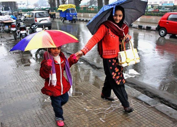 rain in jammu and kashmir