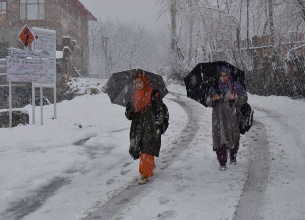 Rain and snow in Jammu and Kashmir