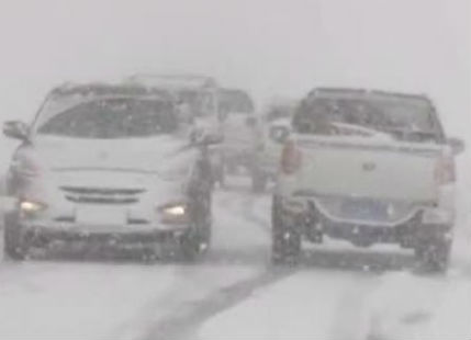 snowstrom in tibet