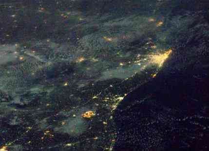 NASA Astronaut captures massive storm over India from space