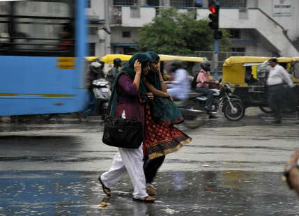 Bangalore receives good rain, reaches close to its monthly average