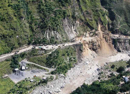 jammu highway closed due to heavy rains