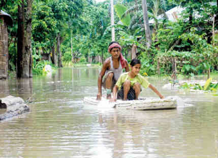 Three Digit Rainfall recorded over Northeast India, Jalpaiguri flooded