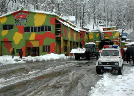 jammu-kashmir-snowfall