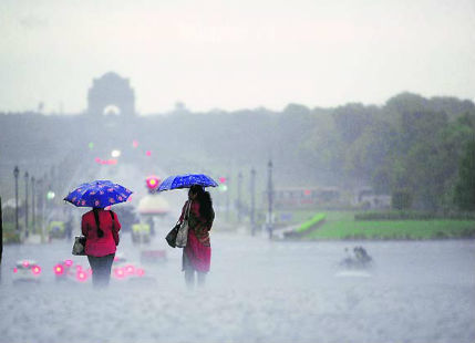 Rain in delhi