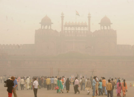 Delhi continues to choke, pollution levels still sky high