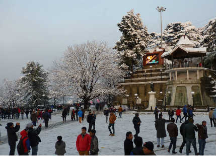 Throwback: Shimla came alive with snowfall as it turned into a wintery wonderland