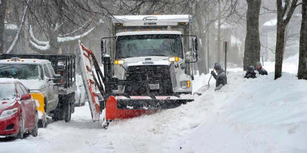 Portland snow leads to traffic congestion; affects major roadways ...