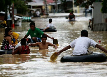 Incessant rains causes flash floods in Philippines, 5 killed