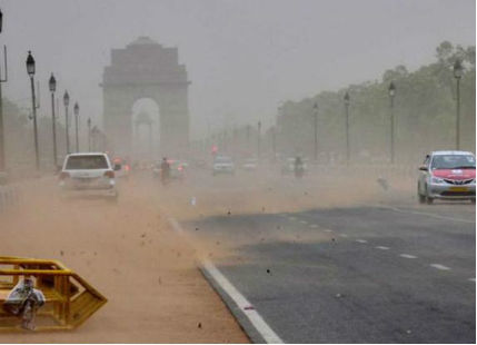 Dust storm in Delhi