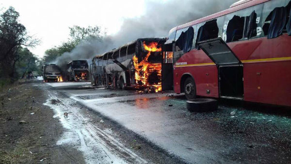 Burning Volvo bus Mandsuar 600