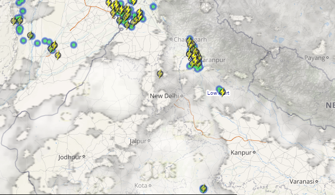 Live status of Lightning and thunderstorm across India