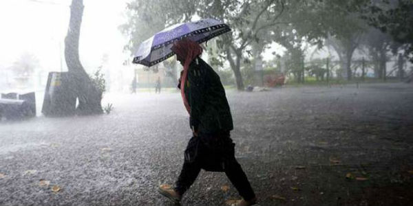 Heavy rains lash Bengaluru, more showers in the offing