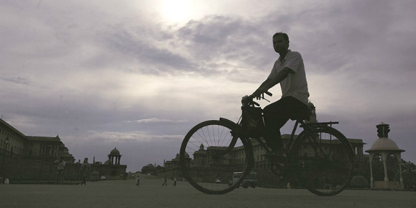 Delhi weather to remain uncomfortable; no rains likely