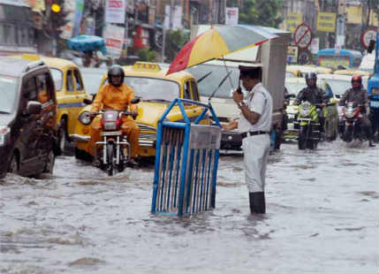 Heavy rains to continue over Kolkata, West Bengal until today