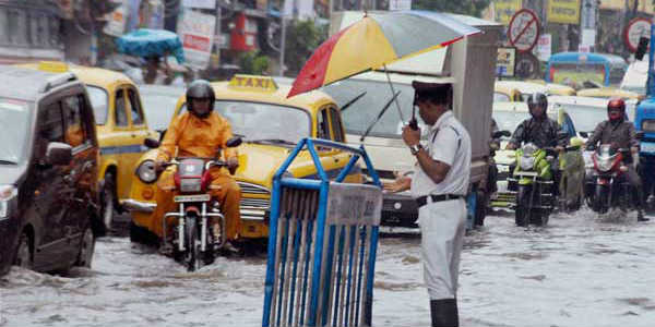 Heavy rains to continue over Kolkata, West Bengal until today