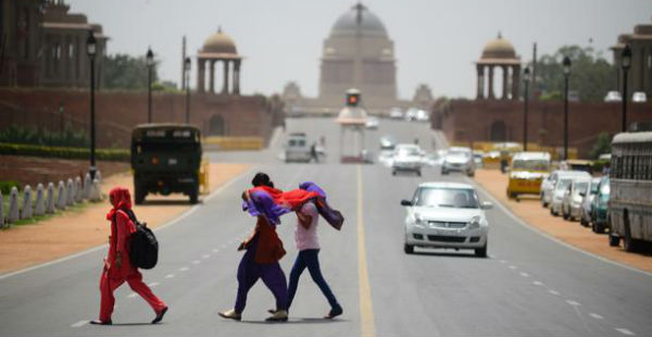 Warm temprature in Delhi