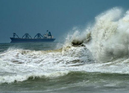 Severe Cyclone Ockhi to throttle Lakshadweep with violent rains