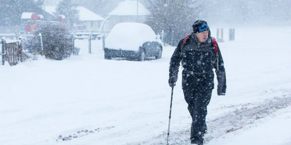 Twin storm effect over UK, snow to cause chaos