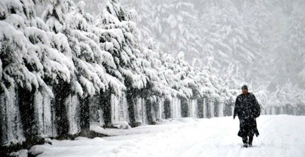 Snowfall in Kashmir