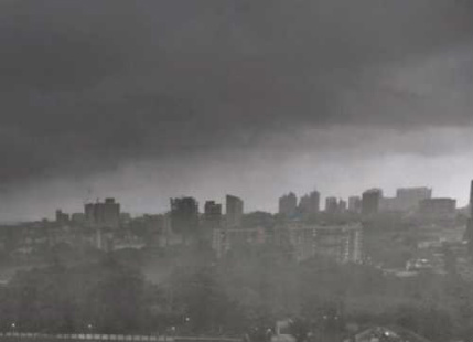 Mumbai rains display ferocious trailer before Monsoon arrival