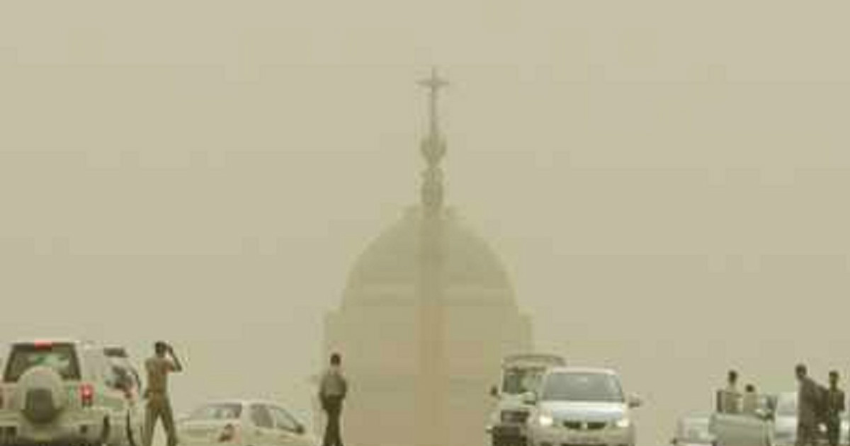 Dust continues to engulf Delhi; rainy weekend to bring respite | Skymet ...