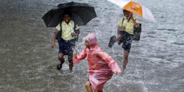 Upcoming Monsoon system in Bay to bring rains across India