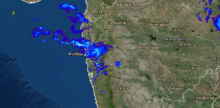 Live lightning and thunderstorm status