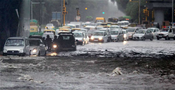 Heavy rain in Delhi NCR