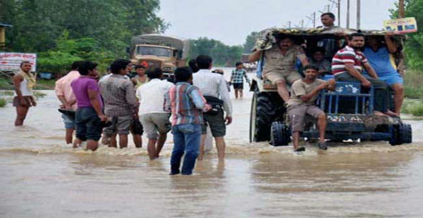 Heavey Rain in Uttar Pradesh