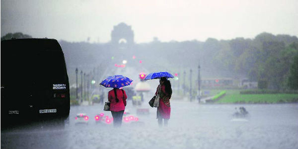 Rain in delhi