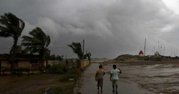 Rain In West Bengal, Odisha Likely; Bihar, Jharkhand To Remain Dry ...