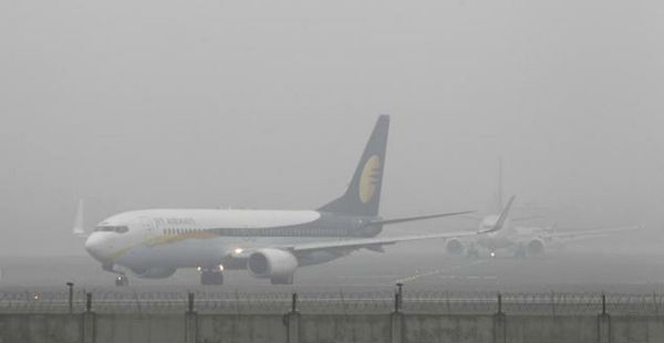 Delhi fog at Palam Airport -The Quint 600