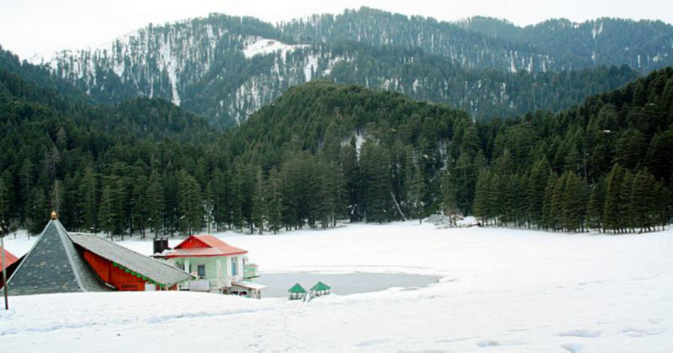 Snowfall-in-kashmir-hills_Holidify-1200