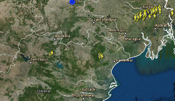 Live lightning West Bengal and Odisha