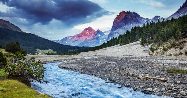 Things are getting unstable': global heating and the rise of rockfalls in Swiss  Alps, Switzerland