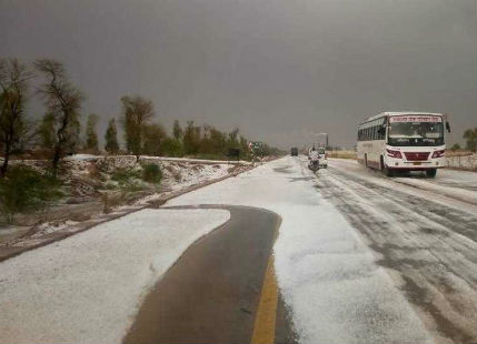 Hailstorm in India Images