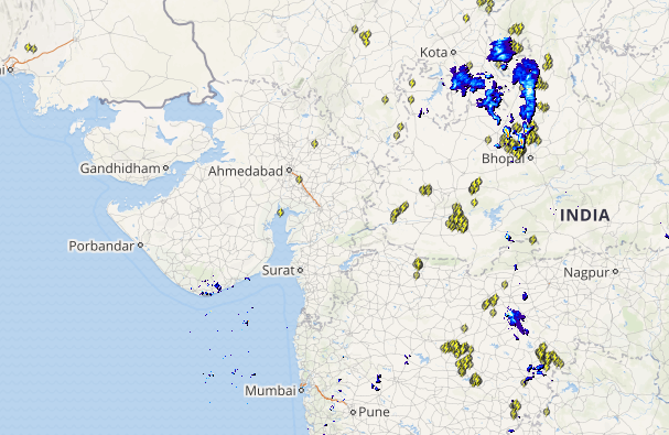 Live lightning and thunderstorm status across India