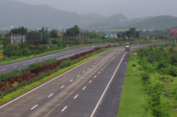 Mumbai-to-Pune-Expressway