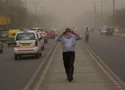 Dust storm in Delhi NCR