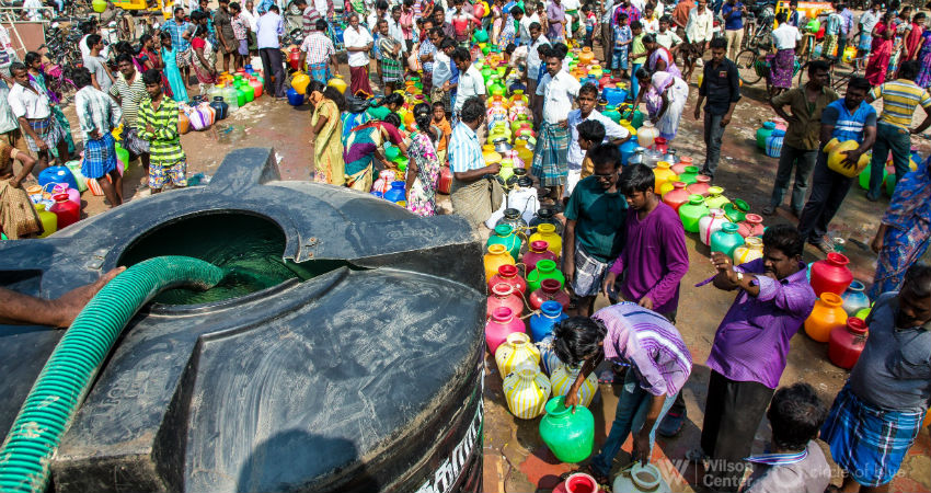 Chennai-water-queues