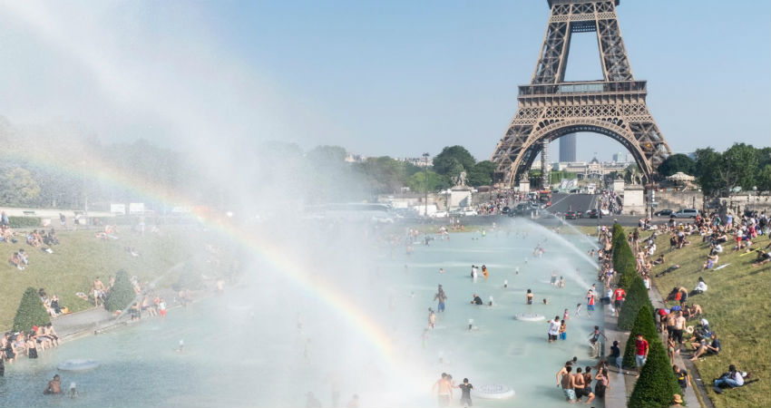 Blame on Climate Change behind blazing hot and sultry weather in Europe ...