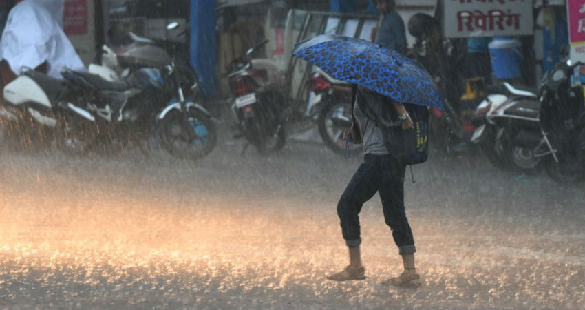 rain in UP 