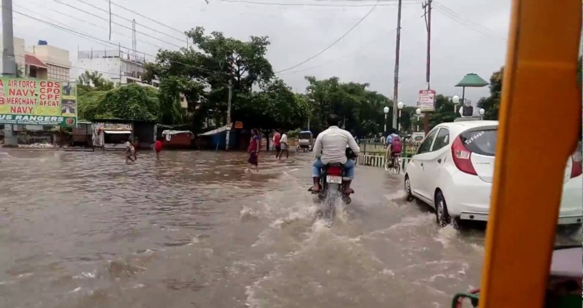 rain in varanasi 