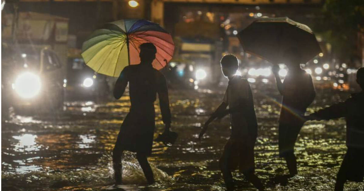 Mumbai rains night