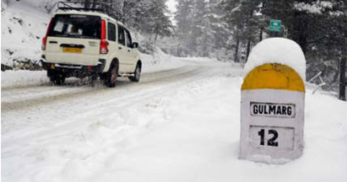 snow in Kashmir